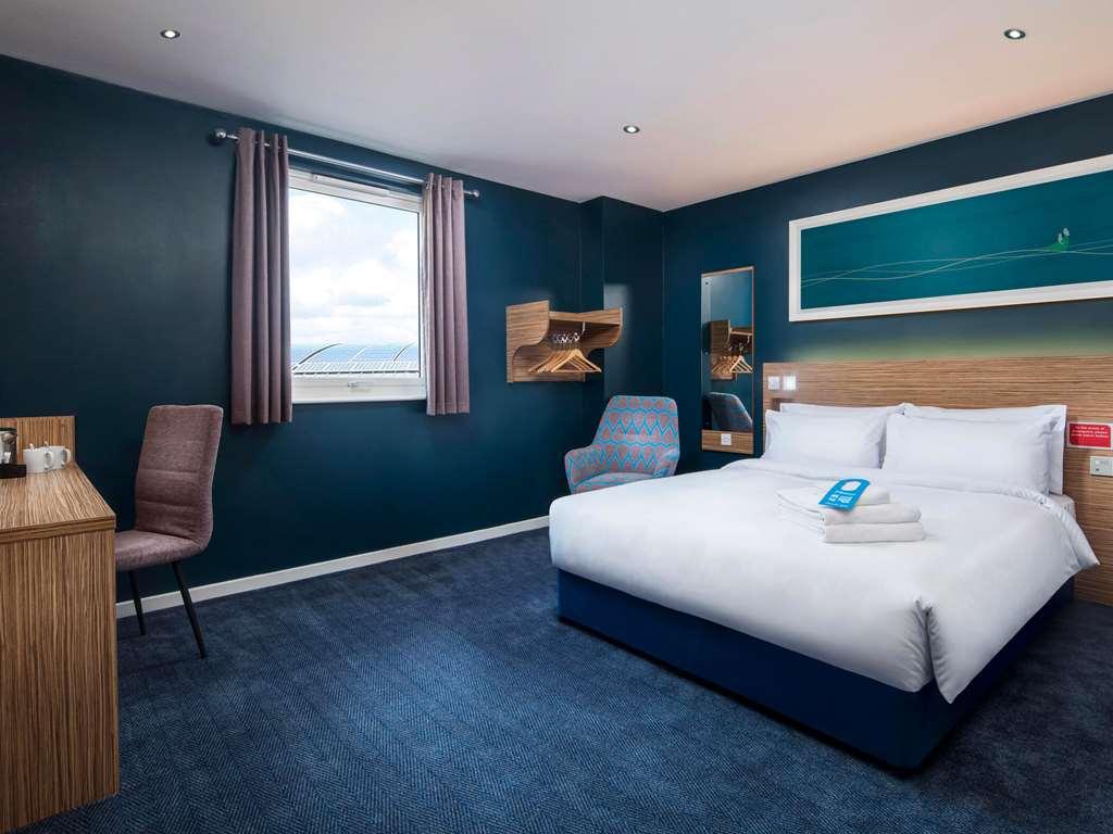 Travelodge London Central Bank Pokoj fotografie